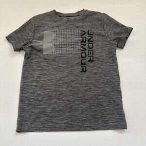 Under Armour T-shirt Gray Graphic Tee Boy Youth Medium